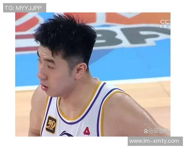 邹雨宸分享训练瞬间汗水见证坚持与信念努力向胜利迈进